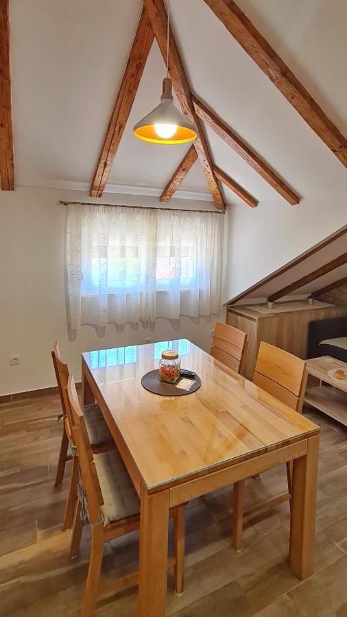 Attic Split Apartment Near City Centre Экстерьер фото